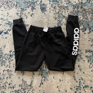 NWOT Adidas sweatpant joggers